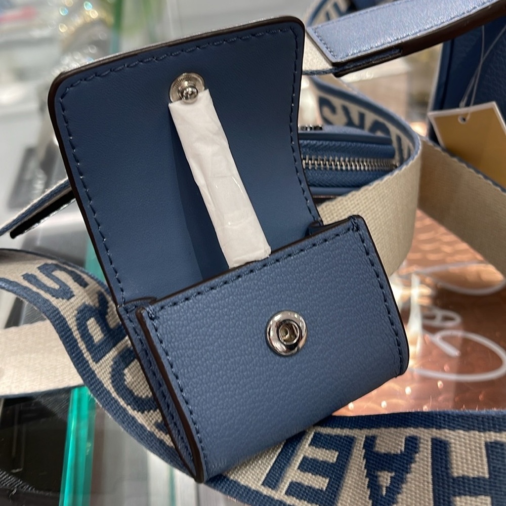 Michael Kors Jet Set Md Leather Crossbody Bag with Case for Apple Airpods Pro® - Picture 16 of 16